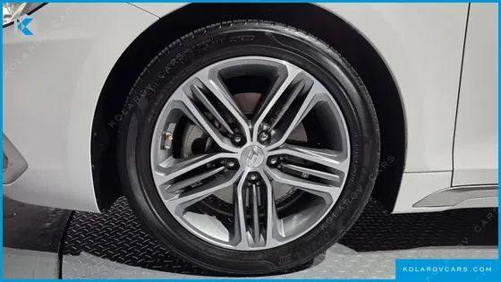 HYUNDAI GRANDEUR 2.4 PREMIUM