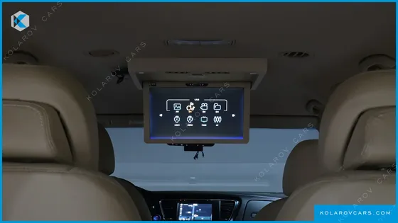 KIA CARNIVAL GASOLINE 7-SEATER LIMOUSINE