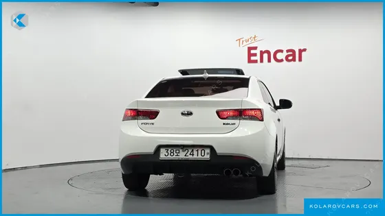 KIA FORTE 2.0 DELUXE