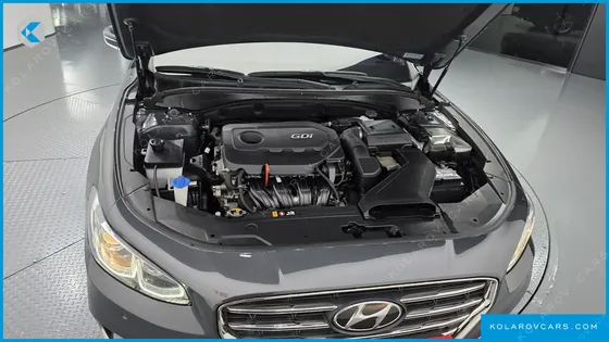 HYUNDAI GRANDEUR 2.4 MODERN BASIC (RENTAL CAR)