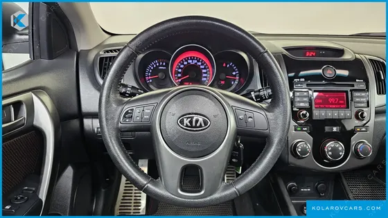 KIA FORTE 2.0 DELUXE