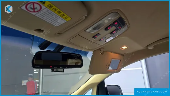 KIA CARNIVAL 9-SEATER HI-LIMOUSINE