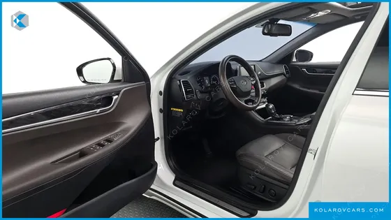 HYUNDAI GRANDEUR 3.0 LPI MODERN (RENTAL CAR)