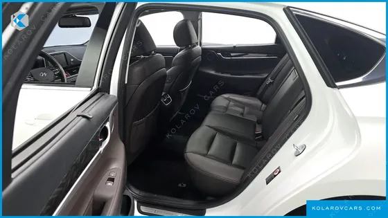 HYUNDAI GRANDEUR 3.0 LPI MODERN (RENTAL CAR)