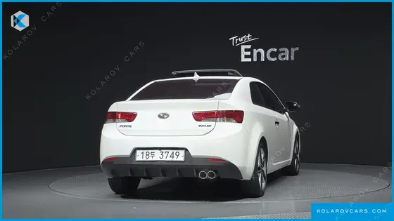 KIA FORTE 2.0 DELUXE