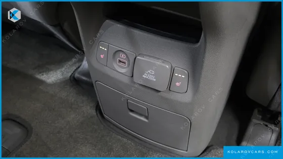 KIA CARNIVAL 9-SEATER PRESTIGE