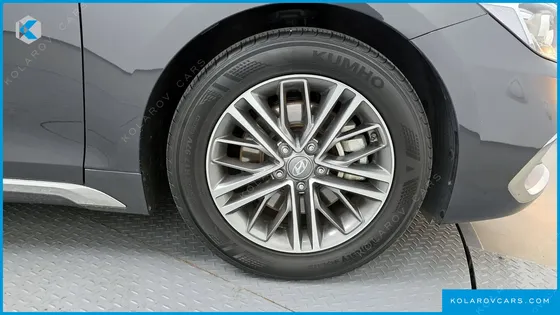 HYUNDAI GRANDEUR 2.4 PREMIUM
