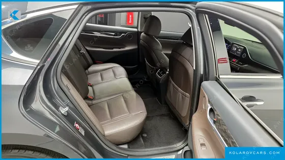 HYUNDAI GRANDEUR 2.4 PREMIUM