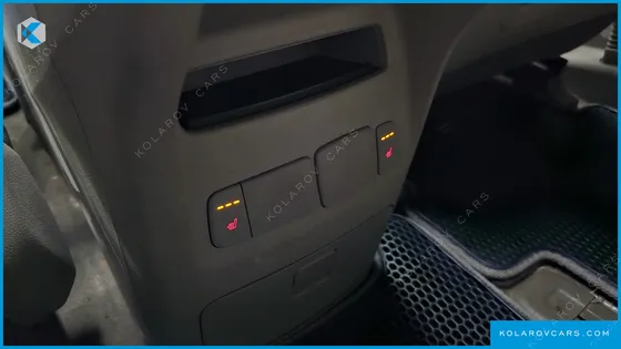 KIA CARNIVAL 9-SEATER PRESTIGE