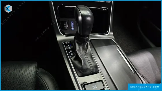 HYUNDAI GRANDEUR 3.0 LPI MODERN BASIC (RENTAL CAR)