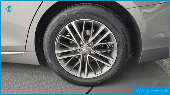 HYUNDAI GRANDEUR 3.0 LPI MODERN BASIC (RENTAL CAR)