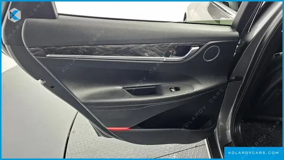 HYUNDAI GRANDEUR 3.0 LPI MODERN BASIC (RENTAL CAR)