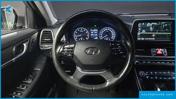 HYUNDAI GRANDEUR 2.4 PREMIUM