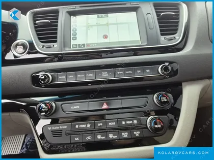 KIA CARNIVAL 9-SEATER PRESTIGE