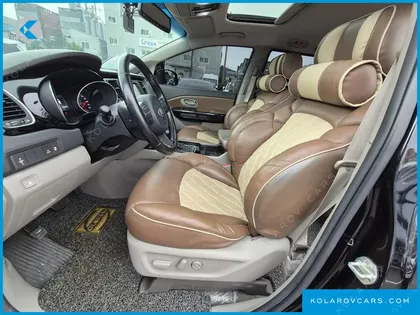 KIA CARNIVAL 9-SEATER PRESTIGE
