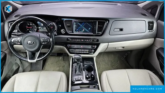 KIA CARNIVAL 9-SEATER NOBLESSE SPECIAL