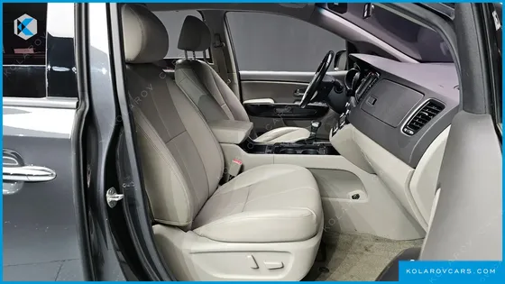KIA CARNIVAL 9-SEATER NOBLESSE SPECIAL