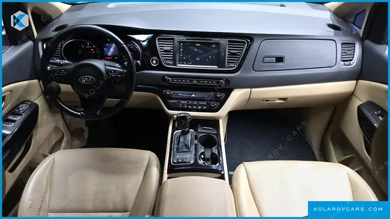 KIA CARNIVAL 9-SEATER PRESTIGE