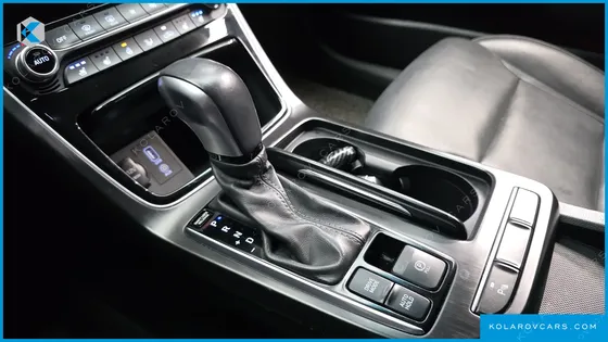 HYUNDAI GRANDEUR 2.4 PREMIUM