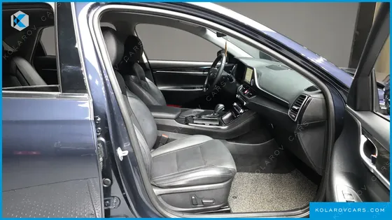 HYUNDAI GRANDEUR 2.4 PREMIUM