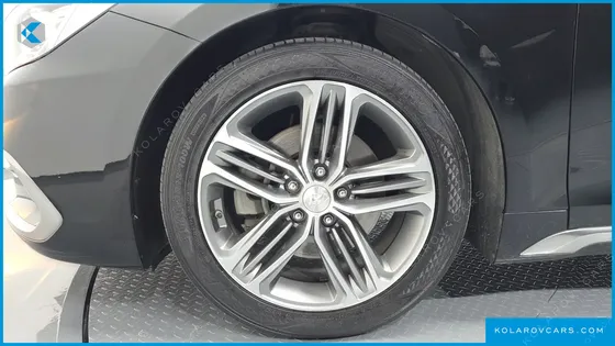 HYUNDAI GRANDEUR 3.0 EXCLUSIVE