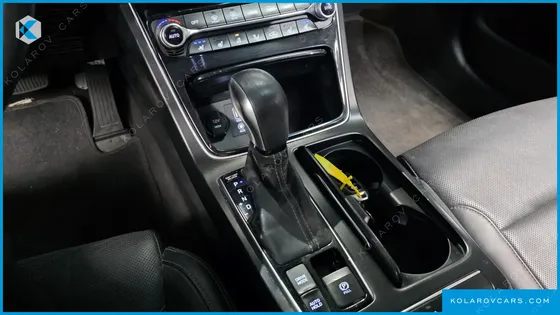 HYUNDAI GRANDEUR 2.2 DIESEL PREMIUM