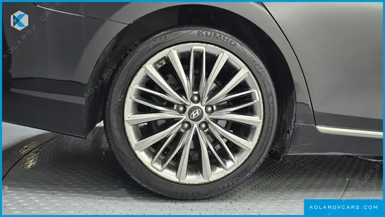 HYUNDAI GRANDEUR 3.0 EXCLUSIVE
