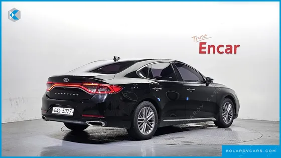 HYUNDAI GRANDEUR 2.4 PREMIUM