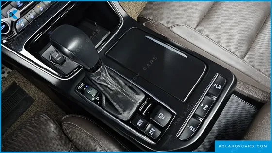 HYUNDAI GRANDEUR 2.2 DIESEL PREMIUM