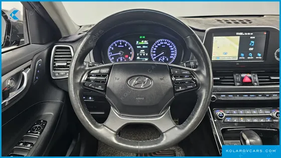 HYUNDAI GRANDEUR 3.3 CELEBRITY