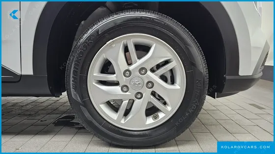 HYUNDAI VENUE 1,6 PREMIUM