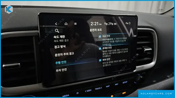 HYUNDAI VENUE 1,6 PREMIUM