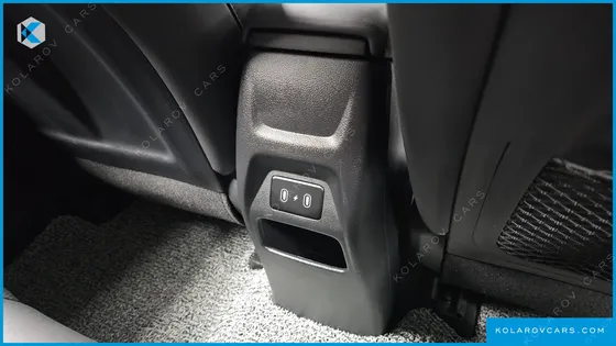 HYUNDAI VENUE 1,6 PREMIUM