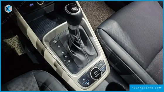 HYUNDAI VENUE 1.6 MODERN PLUS