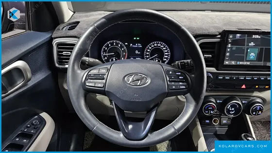 HYUNDAI VENUE 1.6 MODERN PLUS