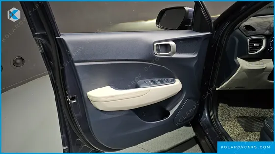 HYUNDAI VENUE 1.6 MODERN PLUS