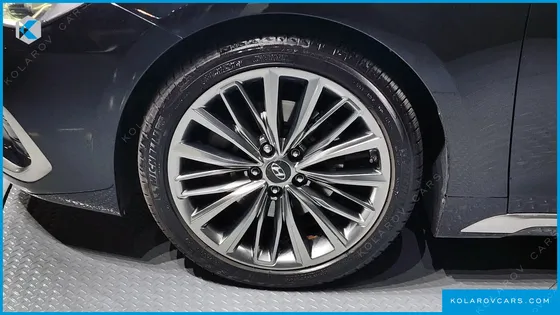 HYUNDAI GRANDEUR 3.0 EXCLUSIVE