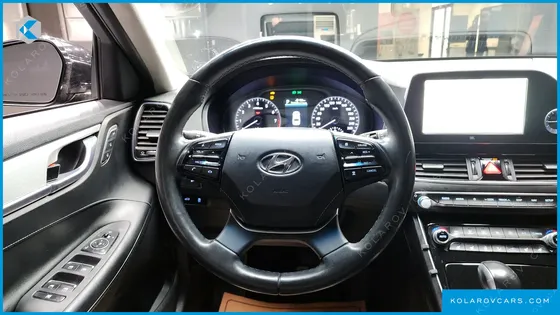 HYUNDAI GRANDEUR 3.0 EXCLUSIVE