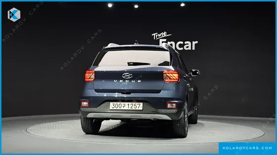 HYUNDAI VENUE 1.6 MODERN