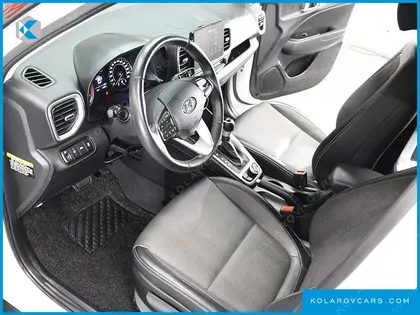 HYUNDAI VENUE 1.6 MODERN