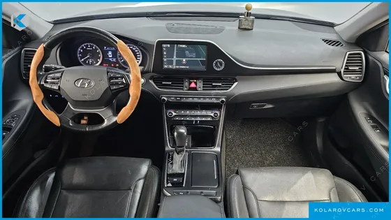 HYUNDAI GRANDEUR 3.0 LPI MODERN (RENTAL CAR)