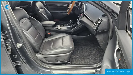 HYUNDAI GRANDEUR 3.0 LPI MODERN (RENTAL CAR)