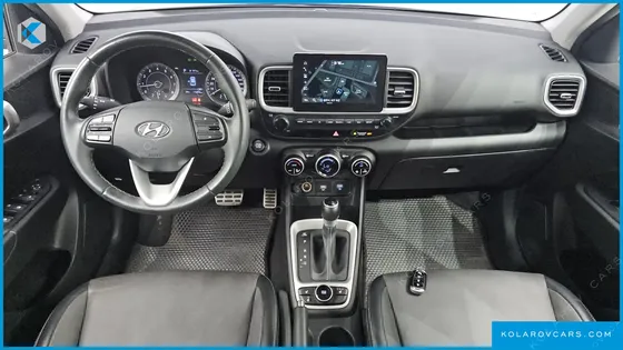 HYUNDAI VENUE 1.6 MODERN