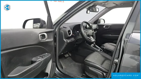 HYUNDAI VENUE 1.6 MODERN