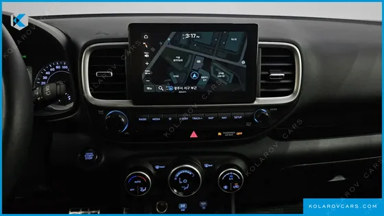 HYUNDAI VENUE 1.6 MODERN