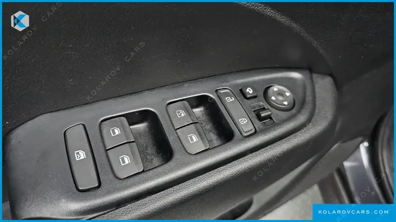HYUNDAI VENUE 1.6 MODERN