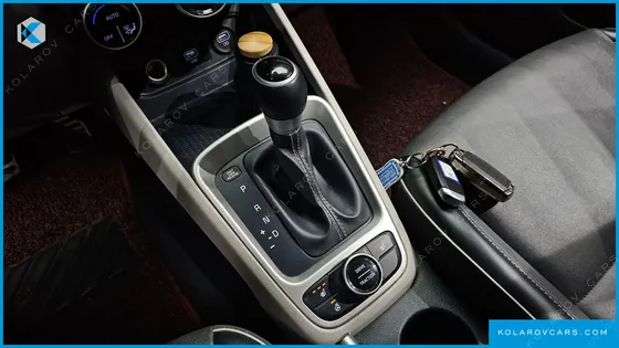 HYUNDAI VENUE 1.6 FLUX