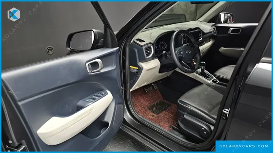 HYUNDAI VENUE 1.6 FLUX