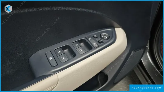 HYUNDAI VENUE 1.6 FLUX