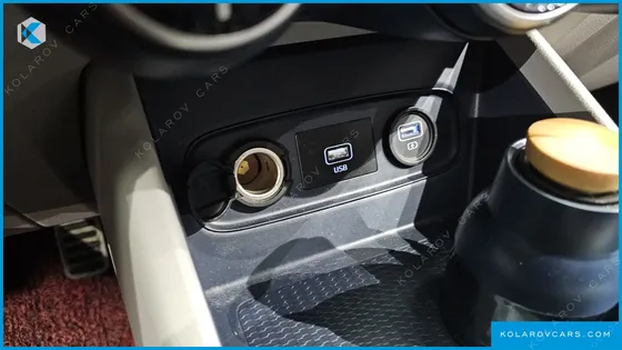 HYUNDAI VENUE 1.6 FLUX